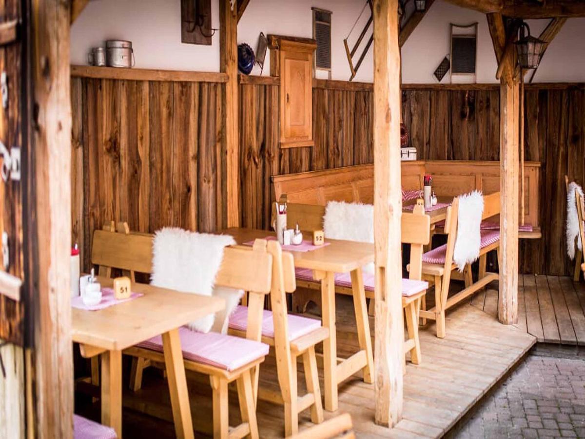 Da'Sporrer Hotel & Wirtshaus Neunburg vorm Wald Eksteriør billede
