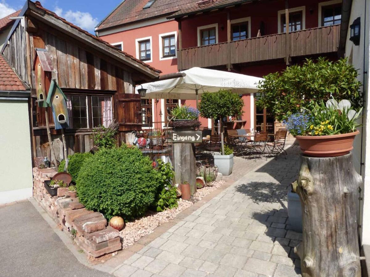 Da'Sporrer Hotel & Wirtshaus Neunburg vorm Wald Eksteriør billede