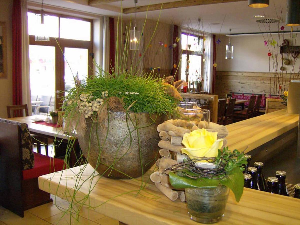 Da'Sporrer Hotel & Wirtshaus Neunburg vorm Wald Eksteriør billede